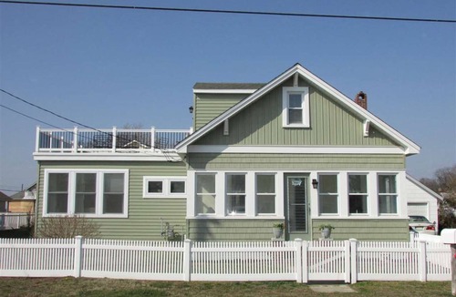 Town Bank House | VRBO Primer Host Listing *FIRST house off the bay *