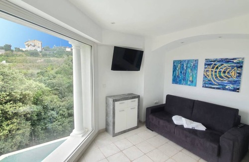 Saint-Laurent-du-Var Villa | Vrbo Property