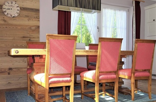 Hippach Apartment | Vrbo Property