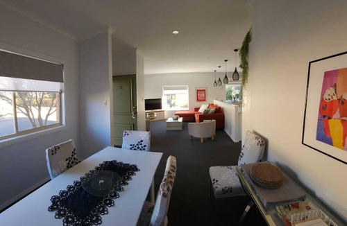 Moss Vale Villa | Vrbo Property