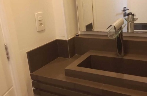 Embare Apartment | Vrbo Property