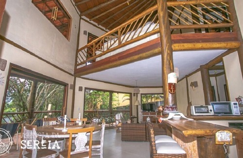Bexiga House | Vrbo Property