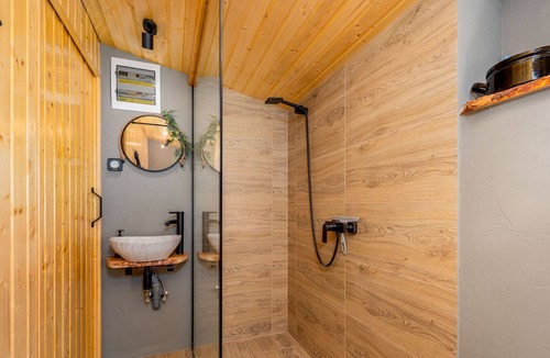 Chotysany Cabin | Vrbo Property