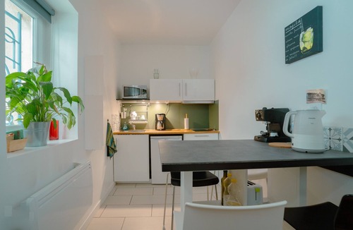 Croix Rousse Apartment | Vrbo Property