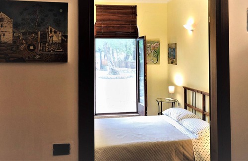 Gioi Bed & Breakfast | Vrbo Property