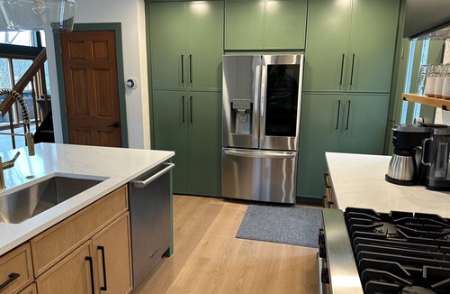 Valois House | VRFLX Seneca Lake Access | Walk to Beach