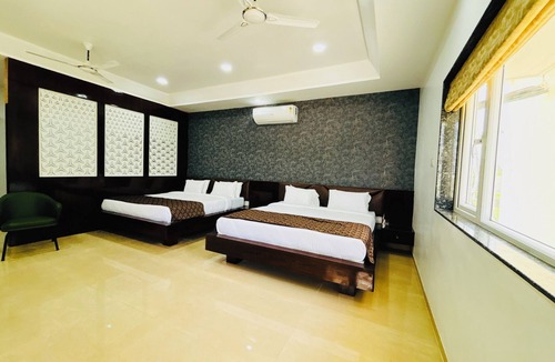 Satna Resort | Vrindavan Greens by Hotel Ramdarbar