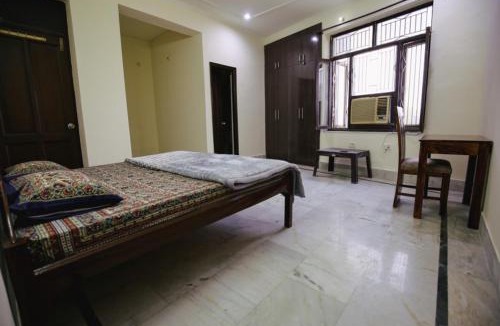 Vrindavan Hotel | Vrindavan Homestay