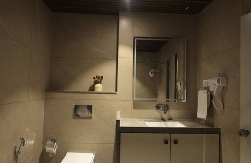 Ahmadpur Resort | Vrindavan Residency