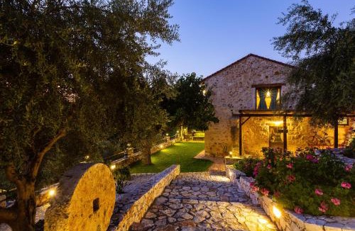 Yerolakkos Villa | Vrisali Traditional Stone Villa