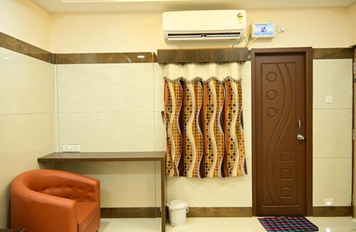 Vellore Hotel | VRJInn