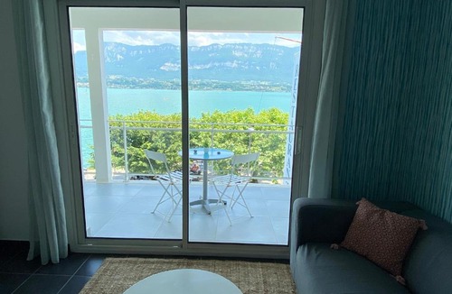 Le Bourget-du-Lac Apartment | Vue sublime sur le lac du Bourget