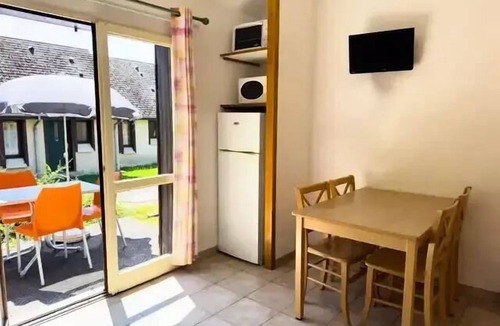 Nedde Villa | VVF Château on the Vienne Lake Vassivière * - 2 Rooms 4 People 1 baby
