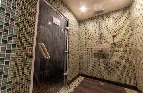 Monetier-les-Bains Hotel | VVF Serre Chevalier Briançon