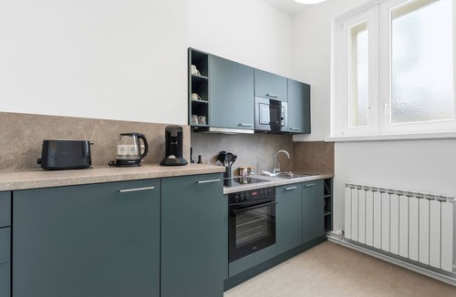 Baumschulenweg Apartment | VYLD Vault Berlin | near Spree, Spacious & Quiet