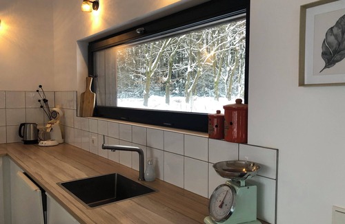 Breitscheid Villa | Wäller Haus - Design home with fireplace & private fenced garden