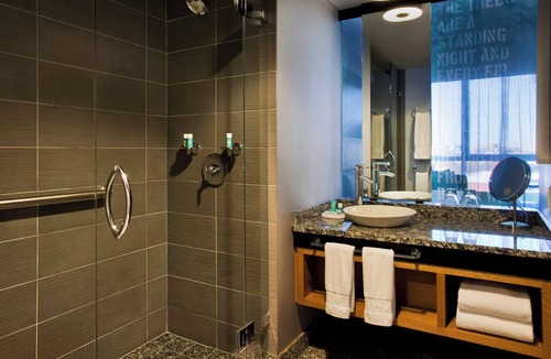 Theatre District Hotel | W Boston, a Marriott Hotel