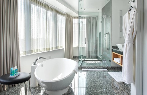 Theatre District Hotel | W Boston, a Marriott Hotel