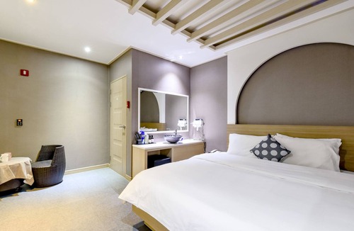 Yangsan Hotel | W Hotel