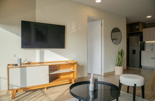 Santa Cruz Apartment | w Impressive 2BR With Balcony in Miraflores