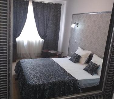 Three Oaks House | W&K " centru istoric Sibiu