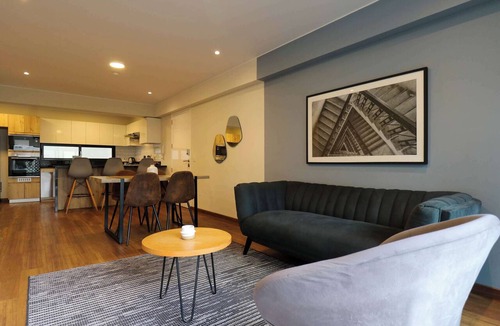 Armendariz Apartment | w* | Spotless 2BR with Balcony in Miraflores