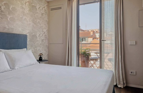 Zona Risorgimento Apartment | w* | Stunning Apt w/Private Terrace & Views