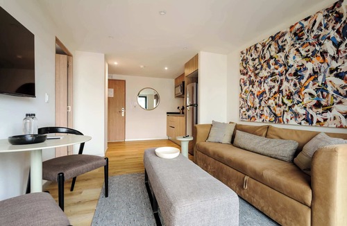 Colonia Cuauhtemoc Apartment | w* | Upscale 1BR w/AC in the Heart of Cuauhtémoc