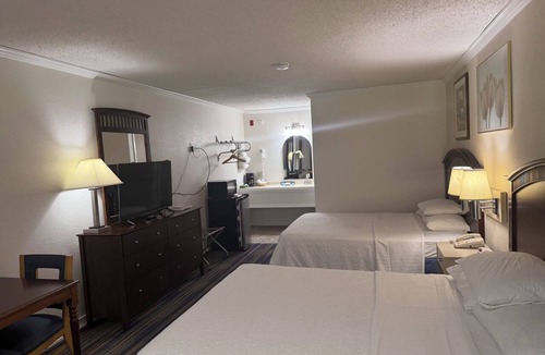 Eureka Springs Hotel | Wagner Inn