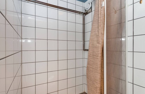 Kabelvag Hostel | Wahlbrygga