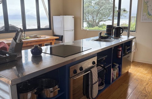 Waihau Bay House | Waihau Bay Paradise