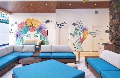 Waikiki Hotel | Waikiki Malia