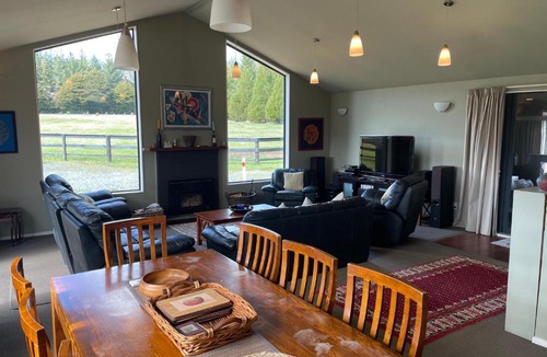 Erua House | Waiora lodge