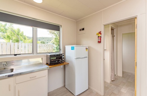 Paihia Cabin | Waitangi Beach Units