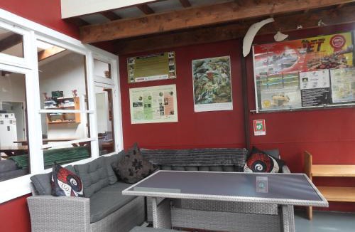 Southland Hostel | Waitutu Forest Lodge