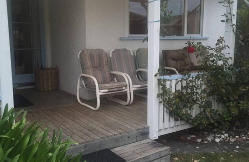 South Bay House | Wakatu (wait a while) Cottage