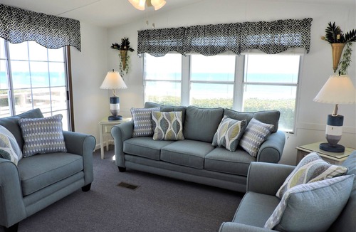 Indian Beach Cabin | Wake Up to Waves at Gee Six — Oceanfront Vacation Perfection