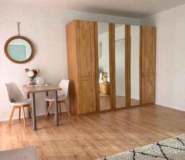 Erpfingen House | Waldblick Gästezimmer