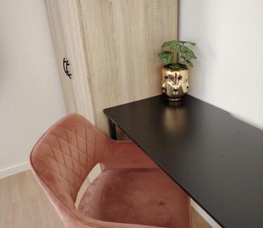 Zeegendorf Apartment | Waldblick Suite 100 qm