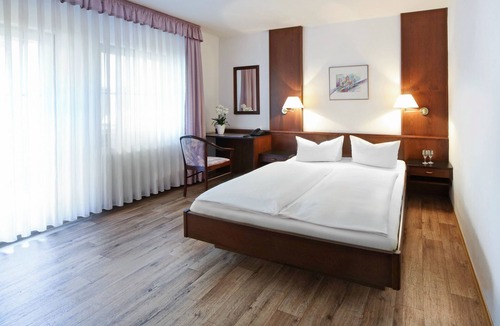 Mitwitz Hotel | Waldhotel Bächlein