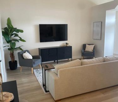 Pasadena House | Waldo Hideaway