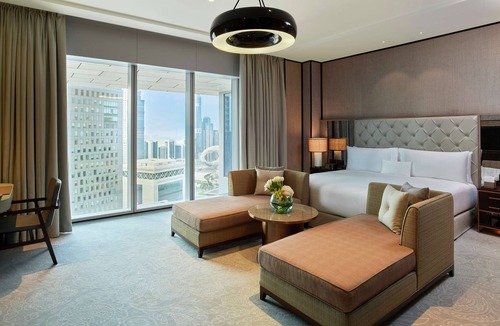 Bur Dubai Hotel | Waldorf Astoria Dubai International Financial Centre