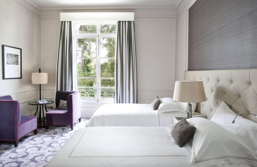 Notre-Dame Hotel | Waldorf Astoria Versailles - Trianon Palace