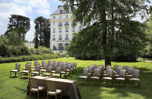 Notre-Dame Hotel | Waldorf Astoria Versailles - Trianon Palace