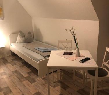 Jarmen House | Waldperle