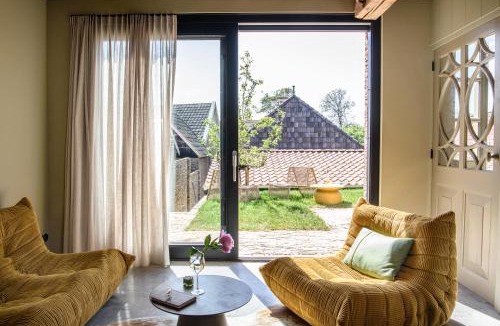 Holwerd Apartment | Walingsuites