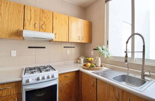 Colonia Roma Apartment | Walk Everywhere in Roma Norte: 3 BR, Balconies