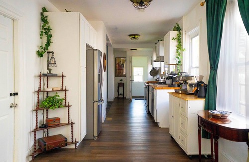 Federal Hill House | Walk Everywhere | 2-Bedroom House w/Backyard