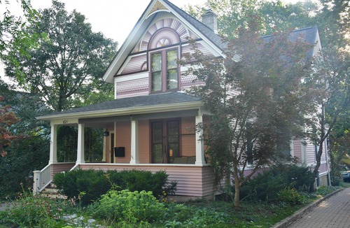 Old West Side House | Walk Everywhere: Campus, Stadium, and Downtown Restaurants