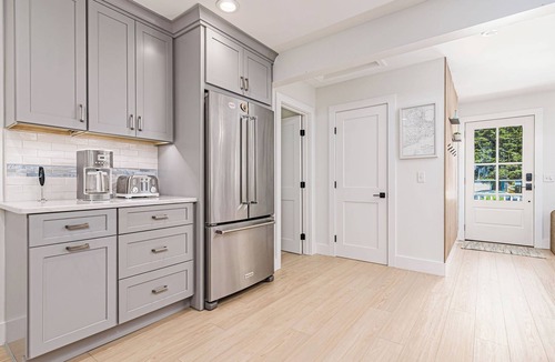 Misquamicut House | Walk to 3 private Misquamicut beaches, 3-bdrm completely renovated beach house!